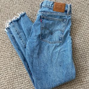 Levi’s Wedgie Jeans